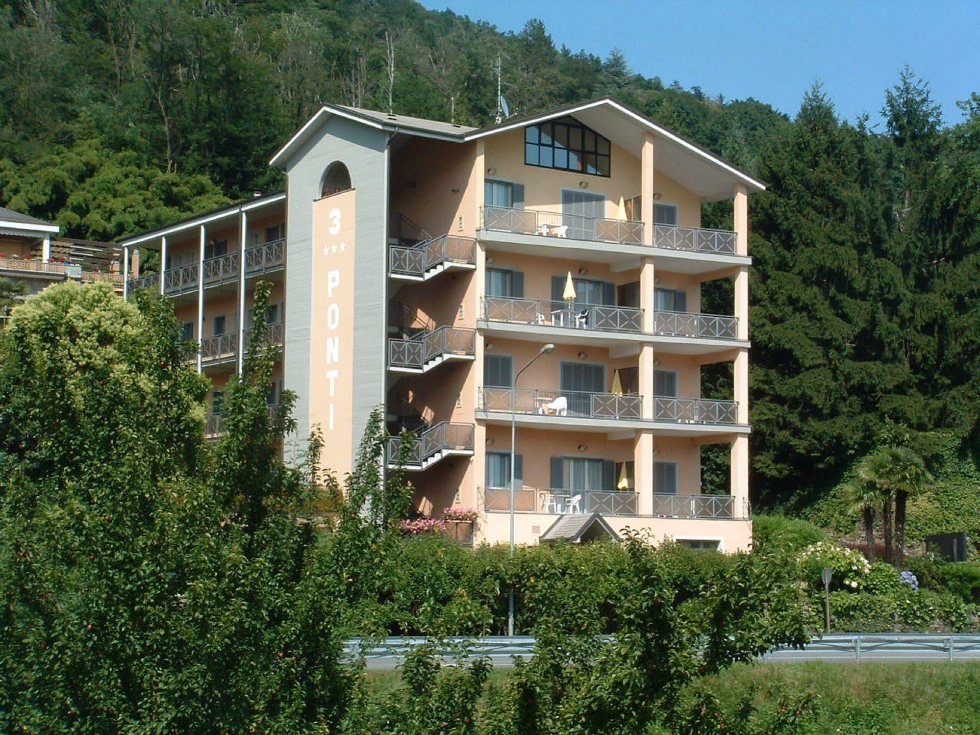 Residence Tre Ponti Verbania Exteriör bild